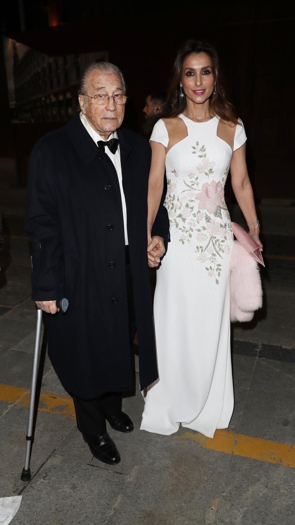 Paloma Cuevas junto a su padre durante los Premios 'Mujerhoy', en 2018.