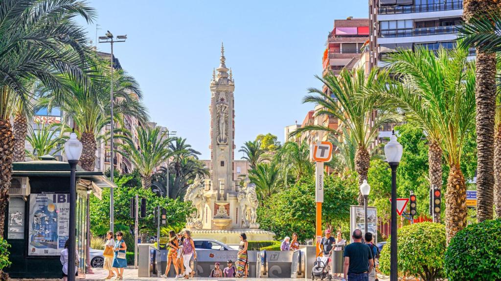 La Plaza de los Luceros en Alicante.