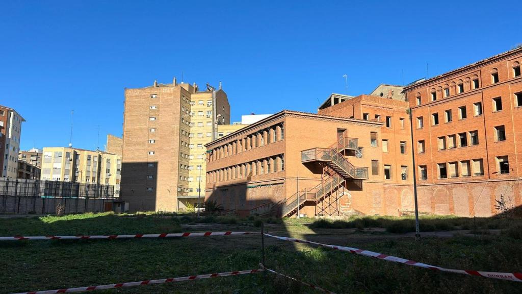 El Colegio Jesús y María, junto a la Avenida Goya de Zaragoza.