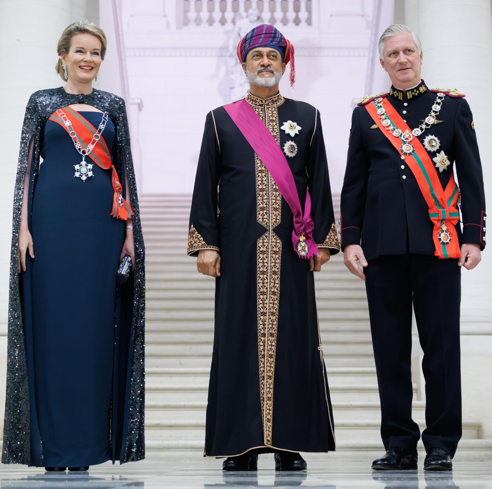 La Reina, en el banquete de gala en honor al sultán de Oman.