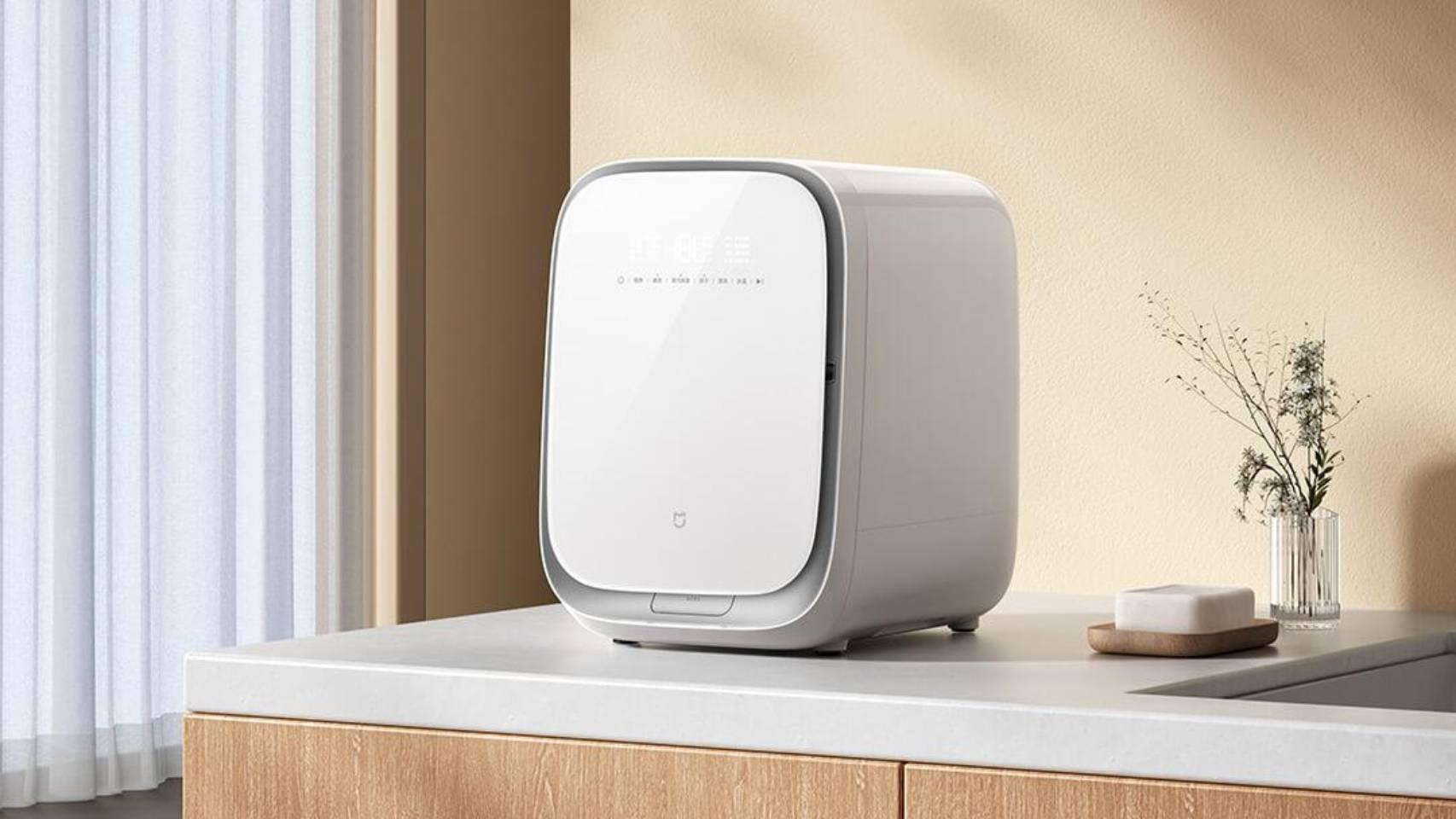 La Xiaomi Mijia Mini Washing Machine.