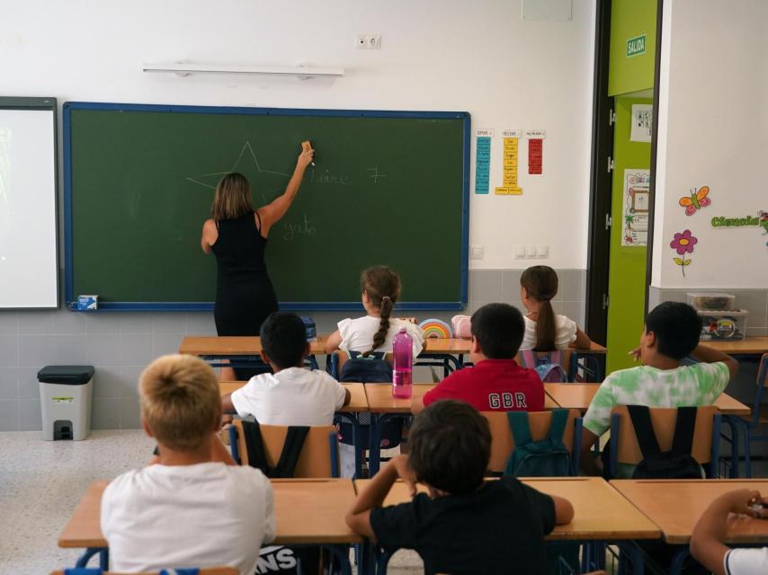 Alumnos en una escuela.