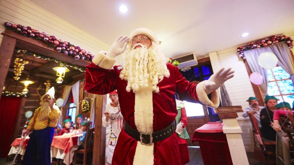 Papá Noel visitando PortAventura Word.