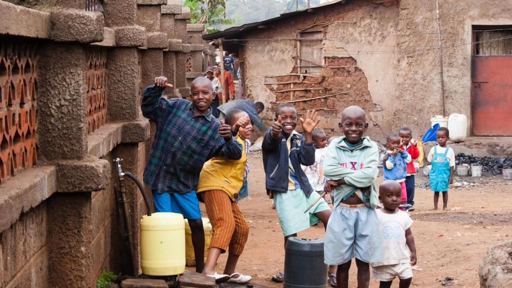 Agua potable y limpia es la base de la sanidad