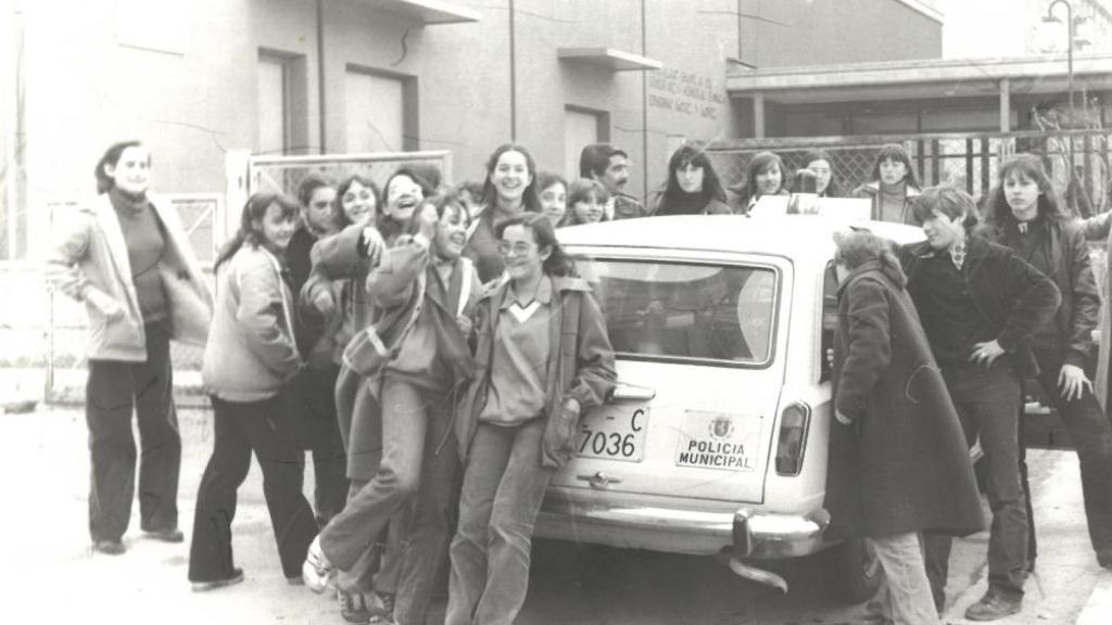 Algunos alumnos del colegio, tiempo atrás.