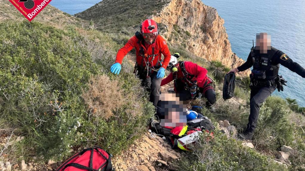 Fallece un hombre de 70 años tras sufrir un infarto en un sendero de Jávea