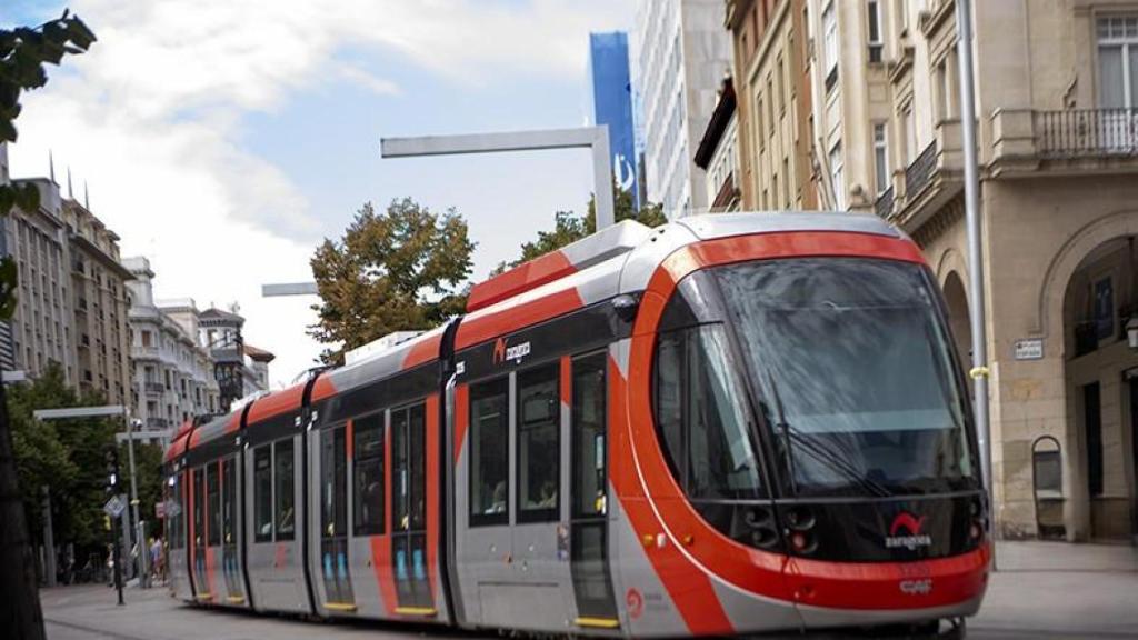 Un tranvía de Zaragoza.