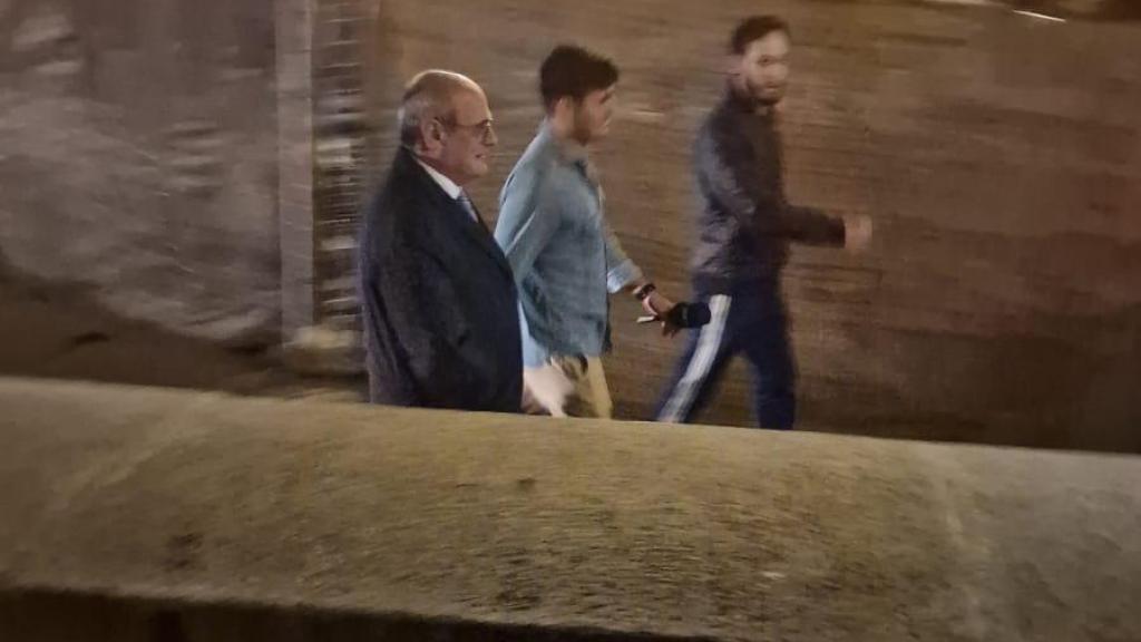 Vito Quiles junto a Juan Marín, concejal de Vox en el Ayuntamiento de Toledo.