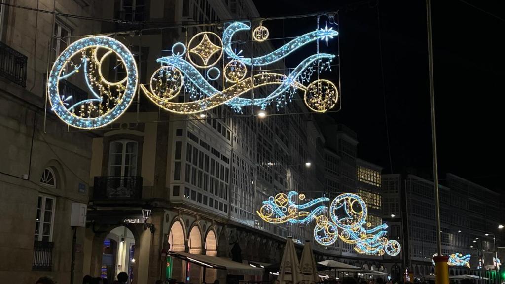 En imágenes: Así fue el encendido de las 3,6 millones de luces de Navidad de A Coruña