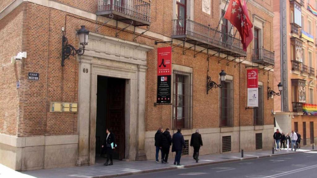 Fachada del Palacio del Marqués de Cañete.