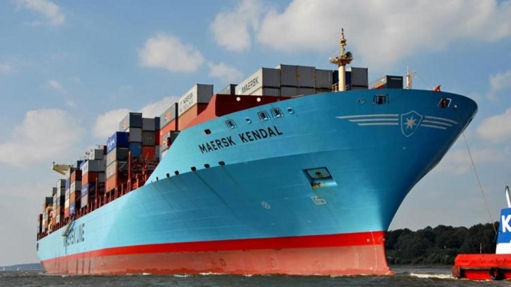 El buque con bandera estadounidense 'Maersk Denver' (que hasta 2007 navegaba bajo el nombre  'Maersk Kendal').