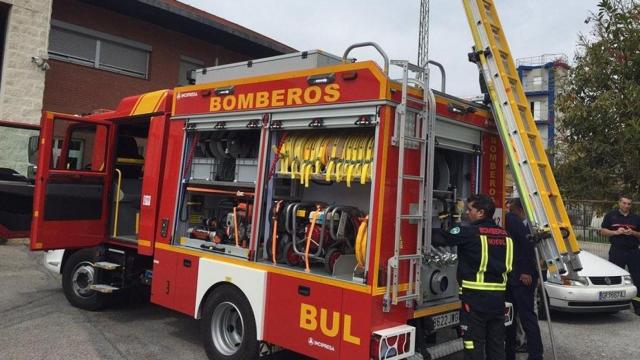 Un camión de los Bomberos de Motril.