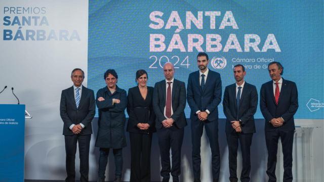 La Cámara Oficial Mineira de Galicia entrega los Premios Santa Bárbara.