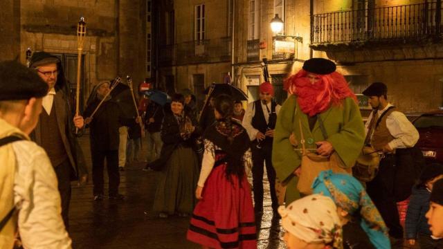 El Apalpador volverá a visitar a las niñas y niños de Santiago.