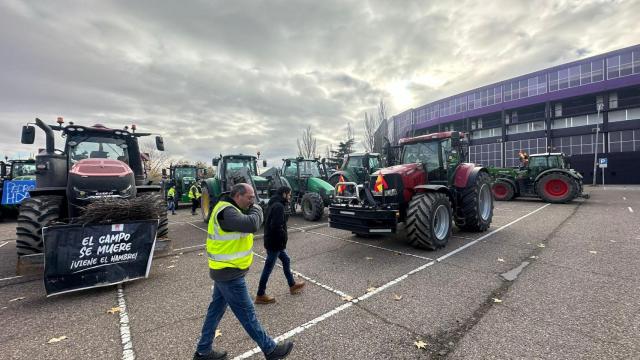 Los tractores vuelven a salir a las calles de Valladolid para exigir precios justos