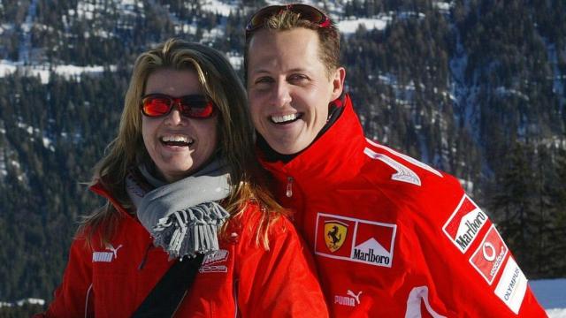 Michael Schumacher junto a su mujer Corina