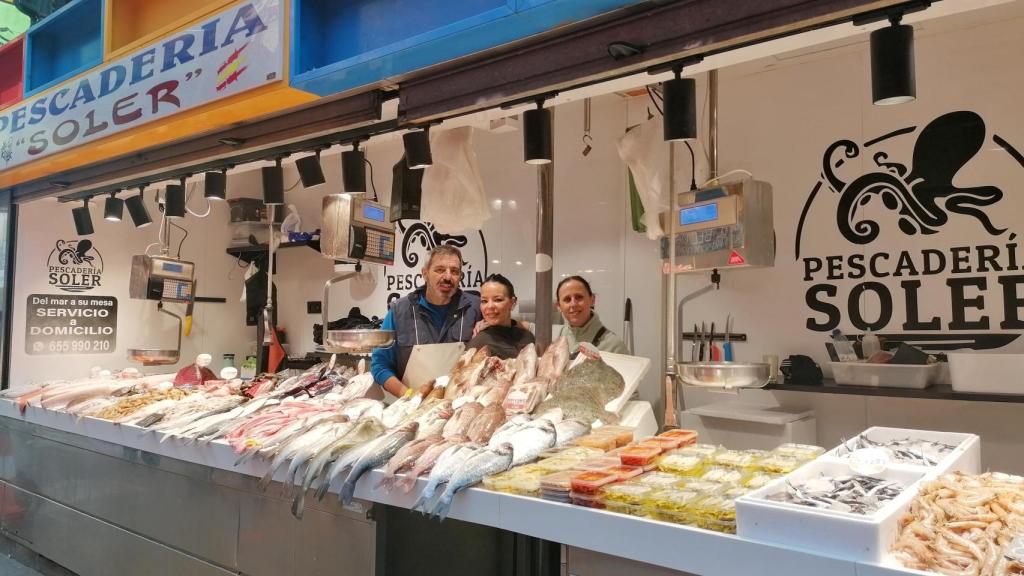 Imagen de la Pescadería Soler en el Mercado de Atarazanas