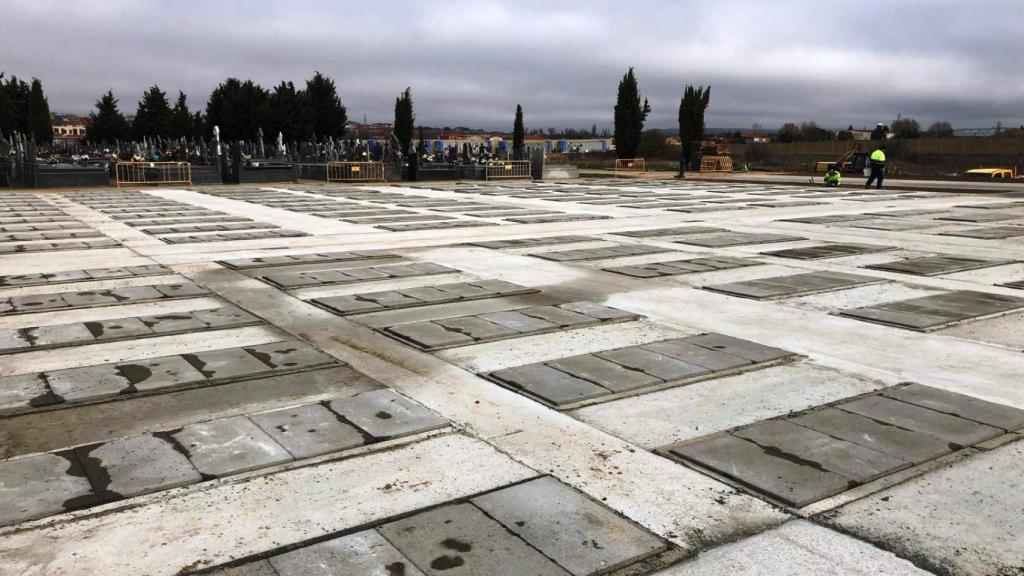 Nuevas sepulturas del cementerio de Zamora