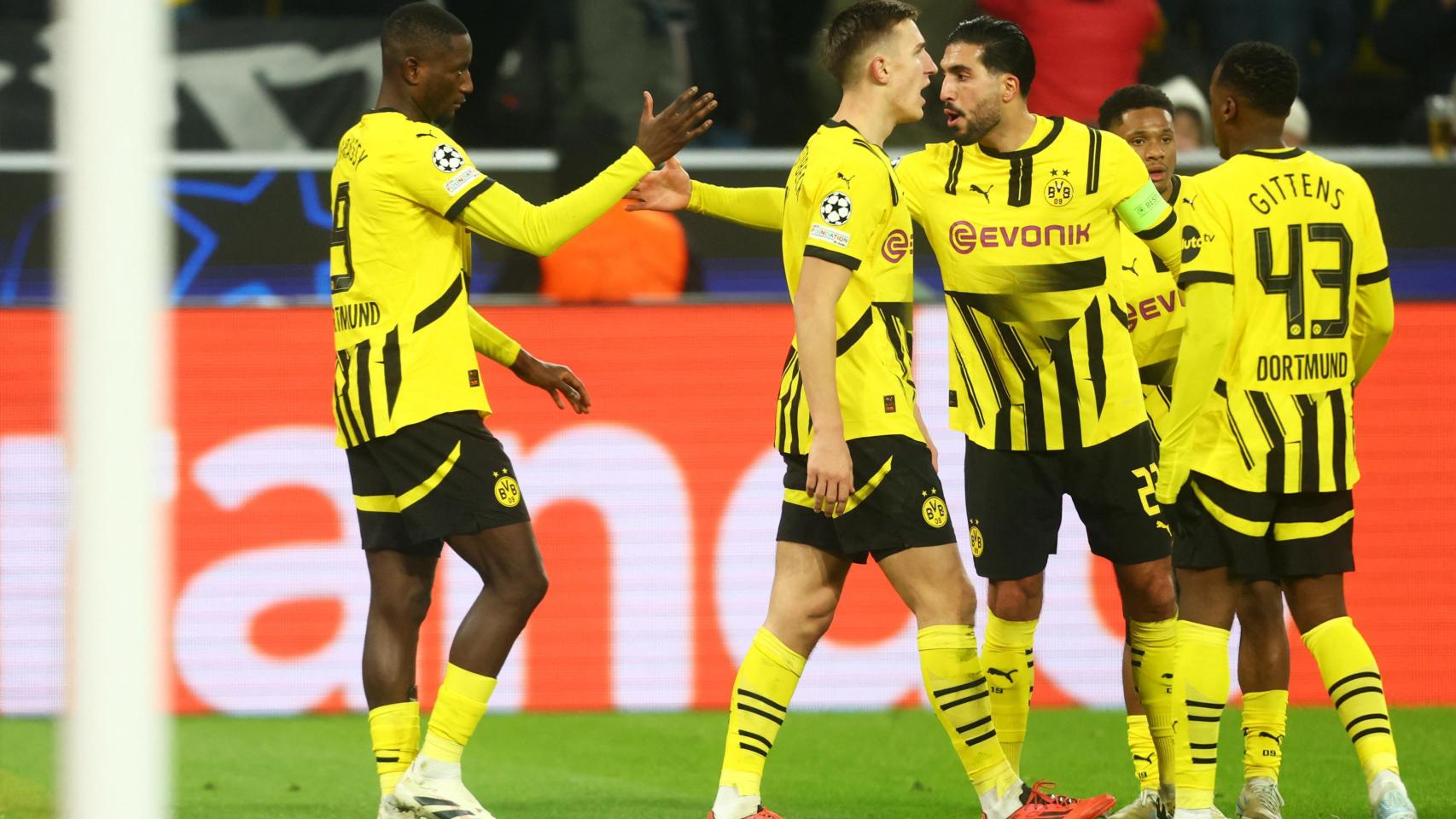 Guirassy celebra su gol contra el Barça.