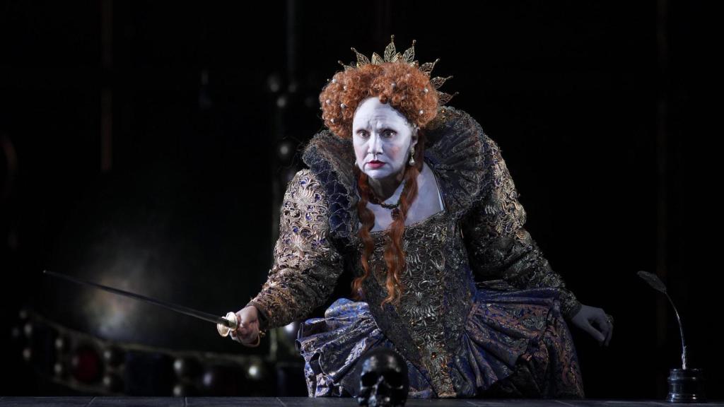 Silvia Tro Santafé como Elisabetta en 'Maria Stuarda'. Foto: Teatro Real