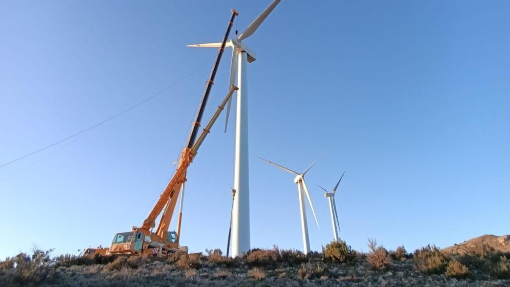 Iberdrola comienza el reciclaje de palas en sus parques eólicos de Albacete