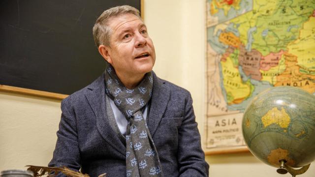 Emiliano García-Page, en la inauguración este miercoles de la Escuela Infantil de Talayuelas (Cuenca).