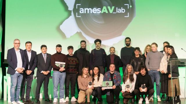 Entrega de premios de Ames AV LAB.