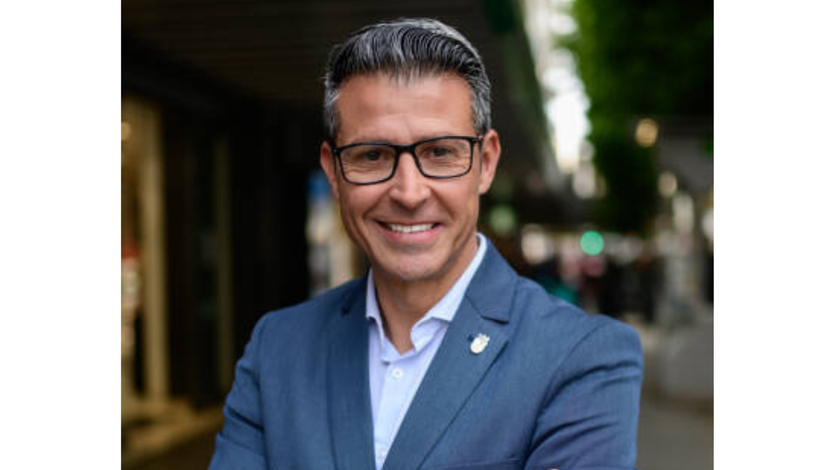 Toni González