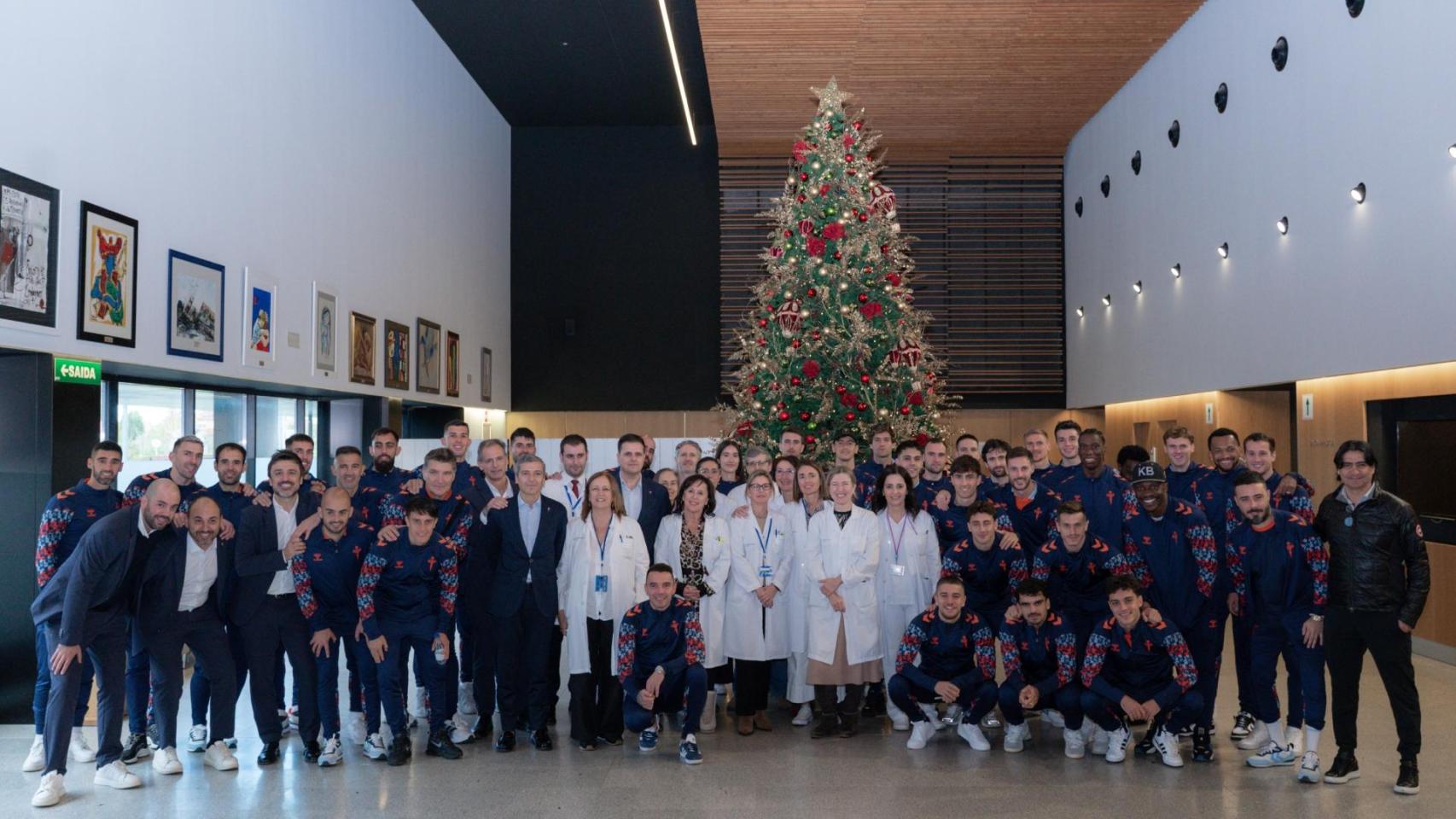 El Celta regresa al Hospital Álvaro Cunqueiro por Navidad.