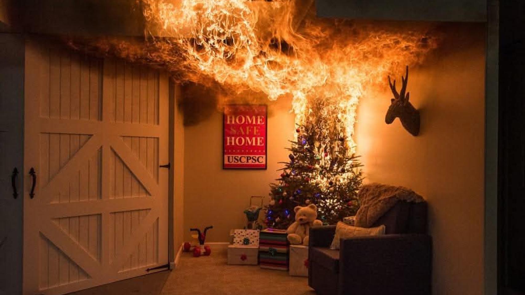 Un árbol incendiado.