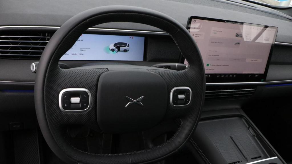 Interior del XPeng G6.