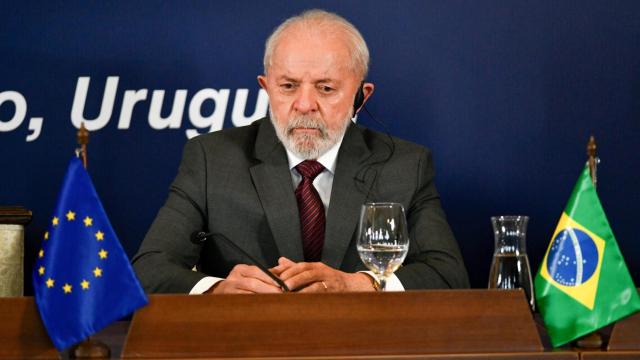 Lula da Silva el pasado 6 de diciembre en su última imagen antes de ser operado.