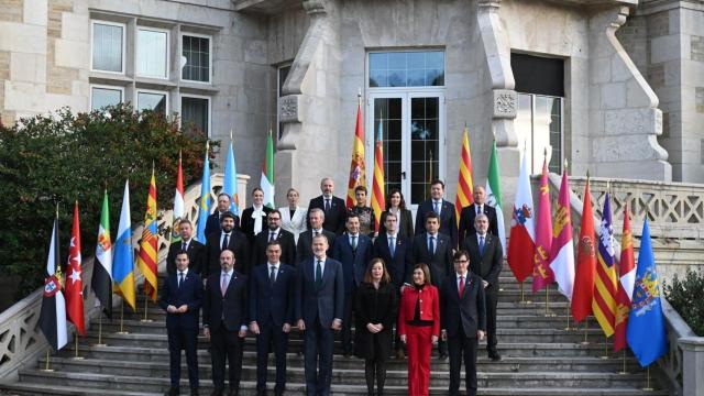 EuropaPress_6403545_rey_felipe_vi_foto_familia_conferencia_presidentes