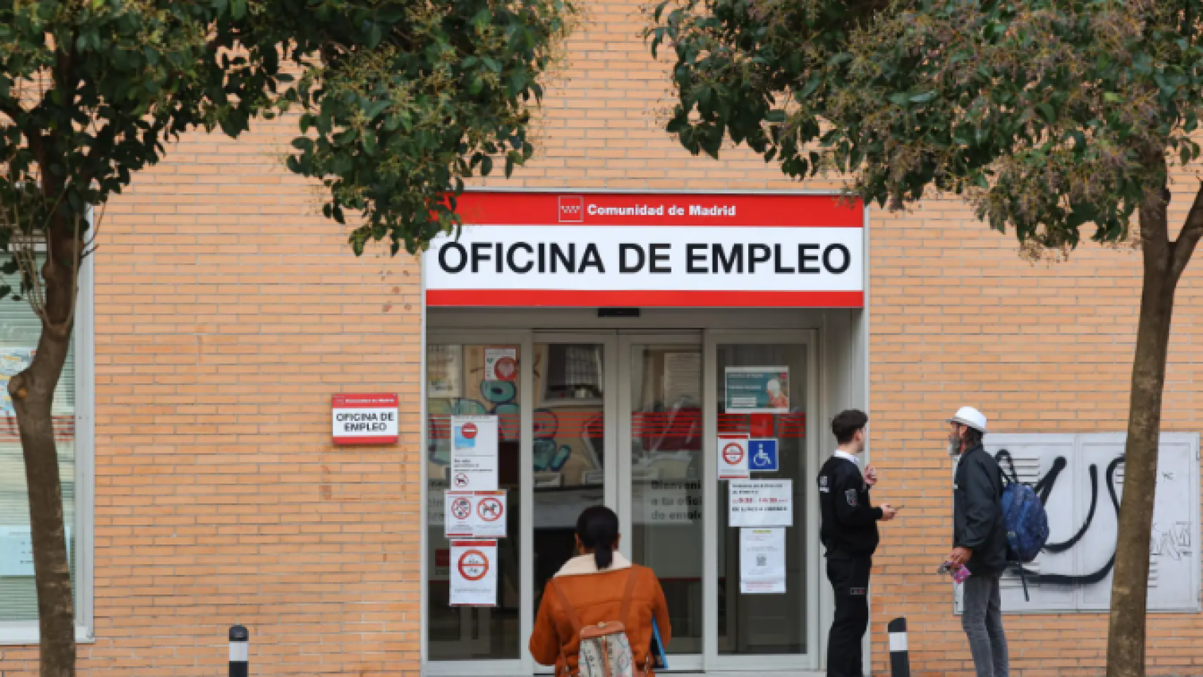 La ocupación rompe récord y se acerca a las 21,8 millones de personas en mayo con el paro por debajo de los 2,5 millones