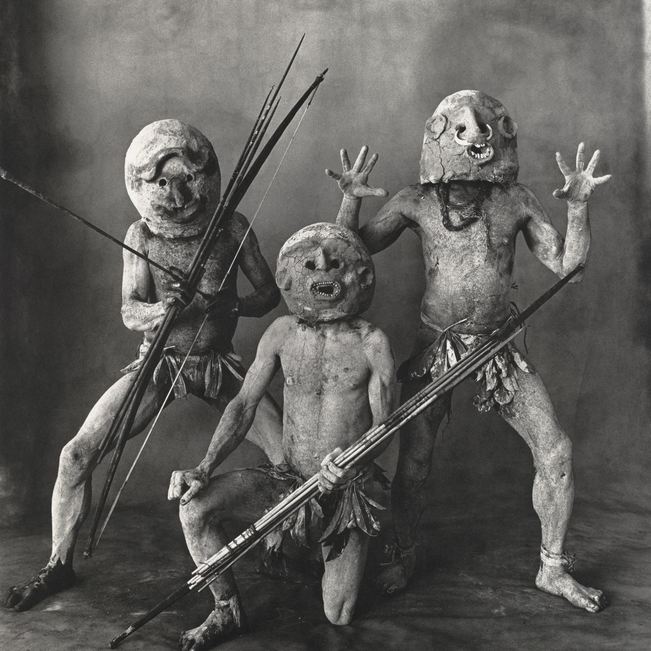 Irving Penn: 'Three Asaro Mud Men', Nueva Guinea, 1970 © The Irving Penn Foundation