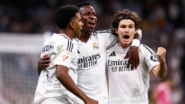 Rodrygo, Vinicius y Fran García celebran un gol con el Real Madrid