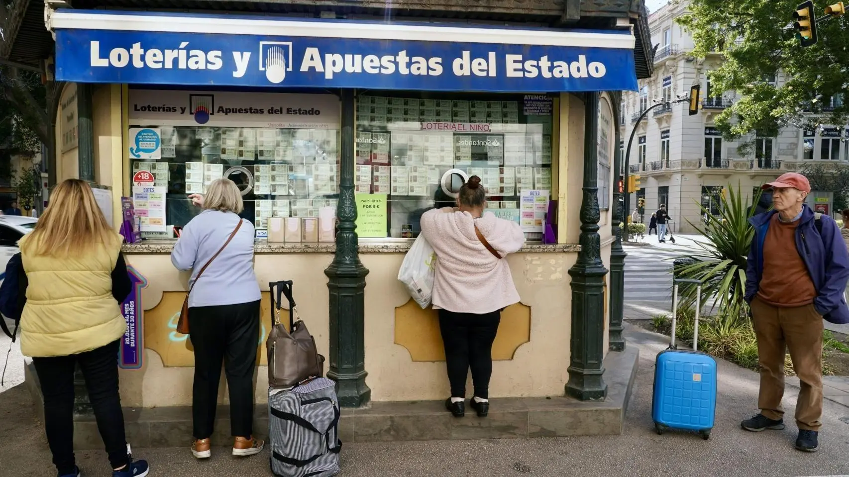 Comprobar Lotería Nacional de hoy sábado, en directo | Resultados y décimos premiados del sorteo del 22 de febrero