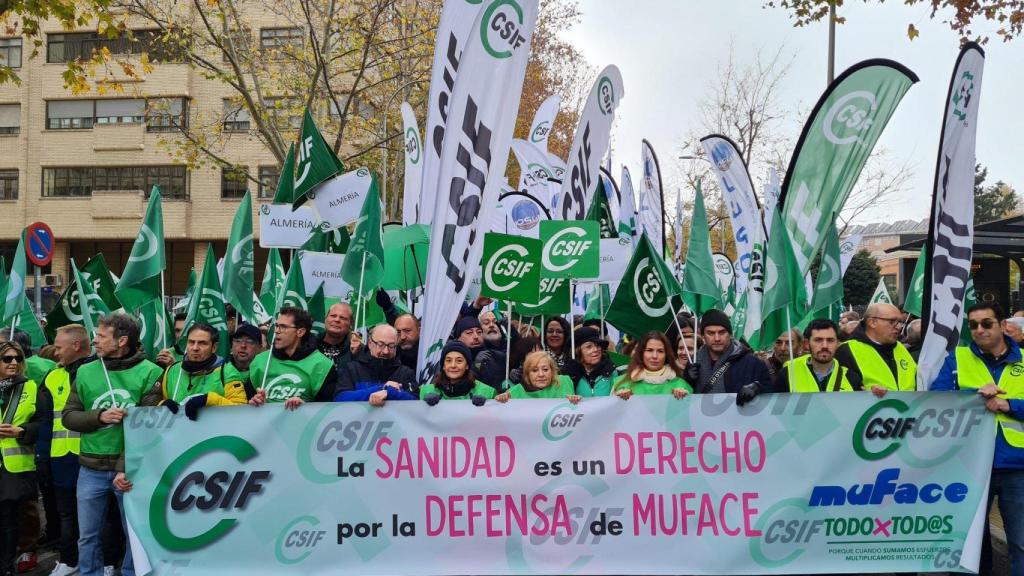 Concentración de CSIF frente a la Dirección General de Muface de Madrid.