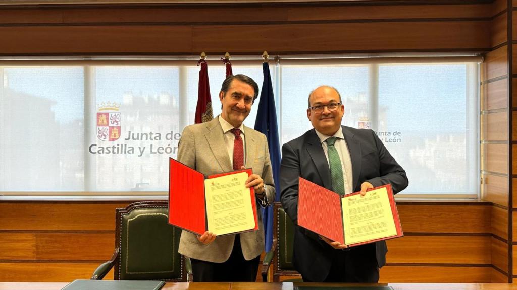 Firma del protocolo entre la Junta e Iberdrola