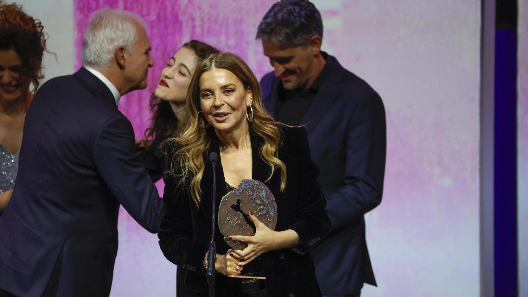 La directora de Mediapro Studio Laura Fernández recibe el Forqué por El 47. Foto: EFE/Zipi Aragón