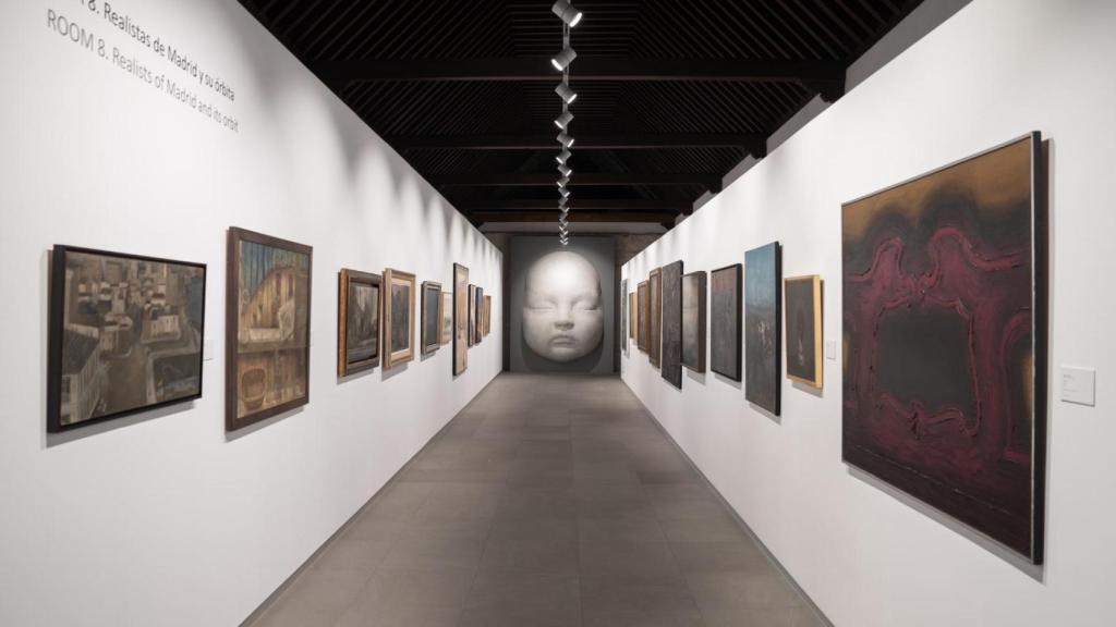 La sala 8 con el prototipo para 'La noche' de Antonio López al fondo  Foto: MUREC