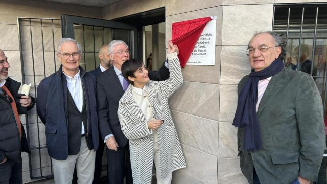 Isabel Rodríguez inaugura el nuevo centro cultural de Illescas.