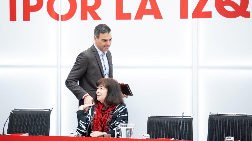 El presidente del Gobierno y secretario general del PSOE, Pedro Sánchez, este lunes en Ferraz.