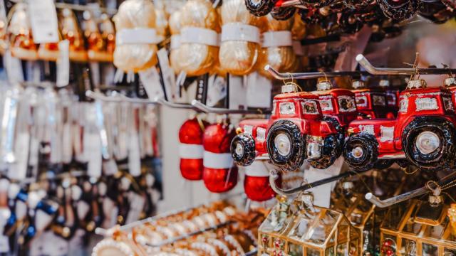 Un puesto en un mercadillo artesanal