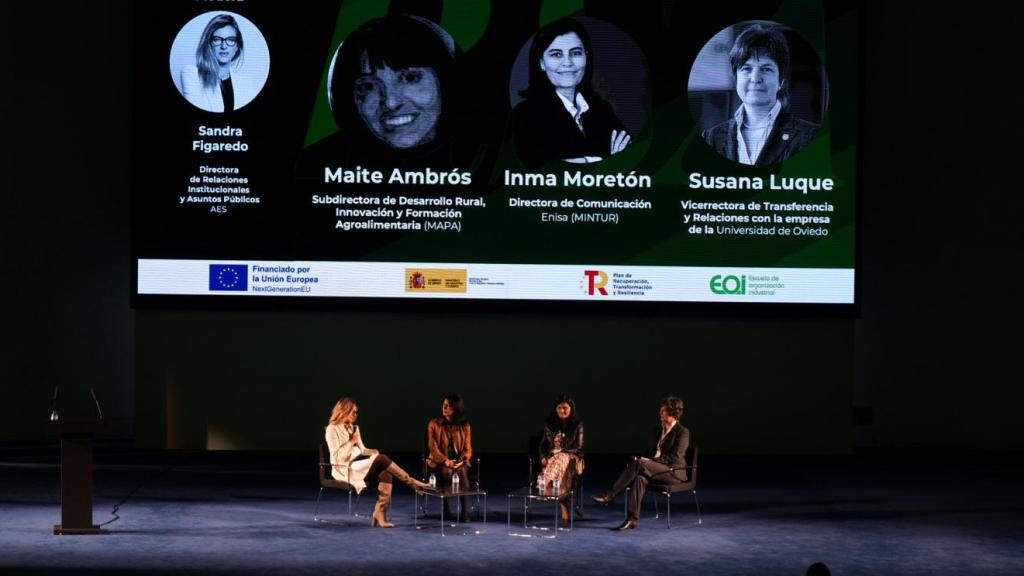 Mesa redonda celebrada en el marco de la primera edición de los Rural Startup Awards.