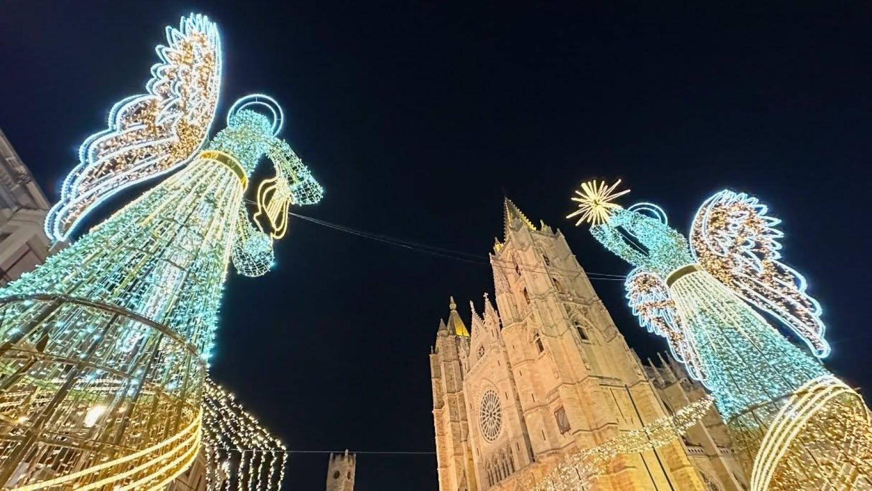 León se prepara para las actividades de Navidad