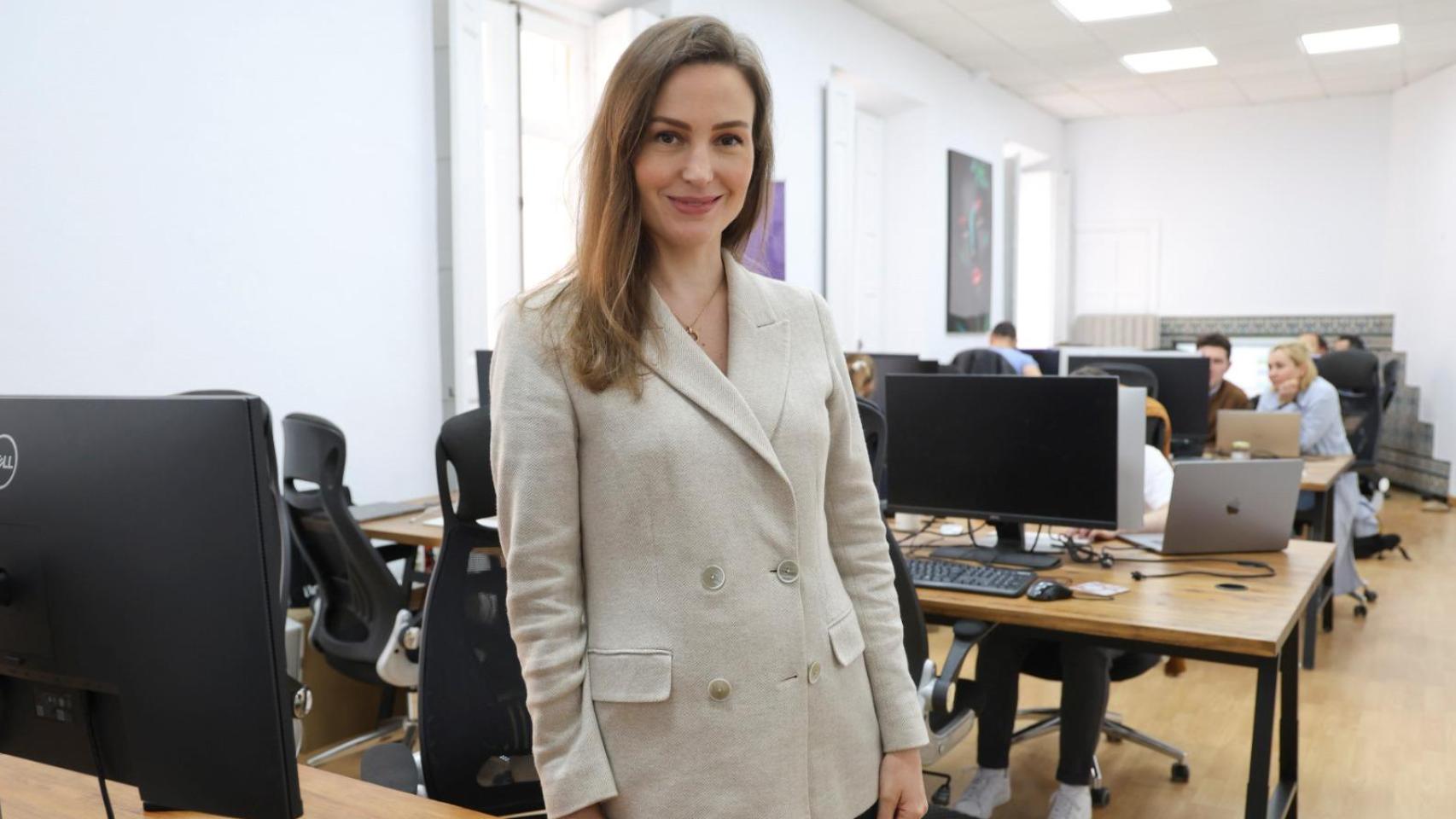 Lena Hackelöer en la oficina de Málaga.