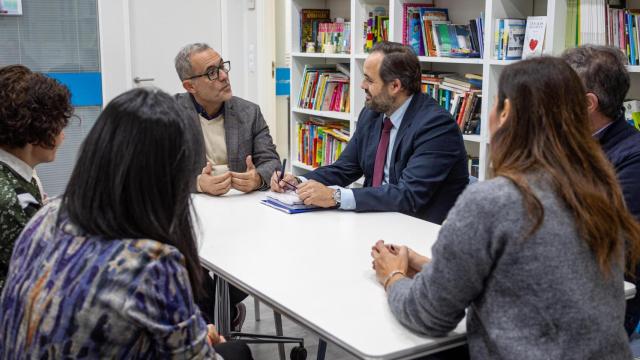 Reunión de Paco Núñez con los representantes de Afanion.