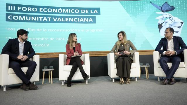 Imagen de la mesa redonda 'Tecnología', en la segunda jornada del III Foro Económico de la Comunitat Valenciana 'Los desafíos de la reconstrucción y el progreso'.