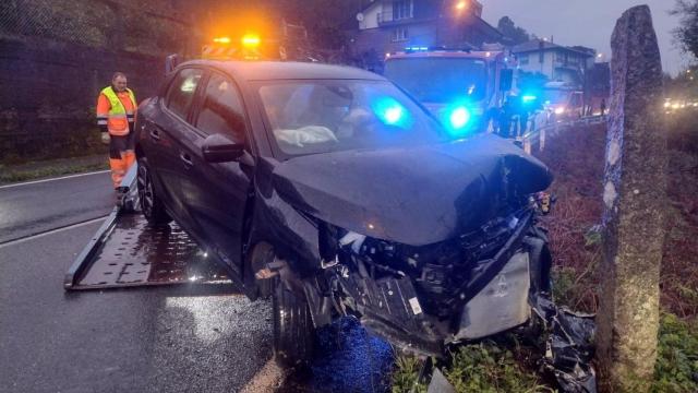 Accidente de tráfico en Noia.